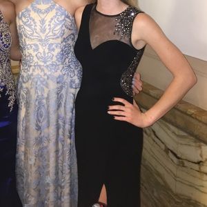 Black prom dress